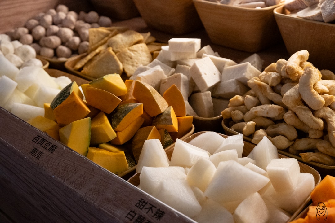 20251002-j0aik 20251002-j0aik