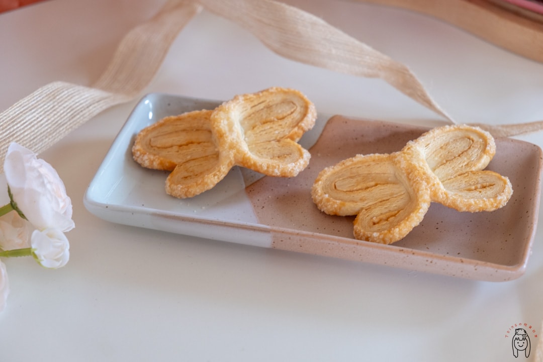 20251002-4qmuu 20251002-4qmuu