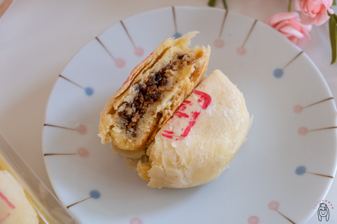 20251002-v0kzg 20251002-v0kzg